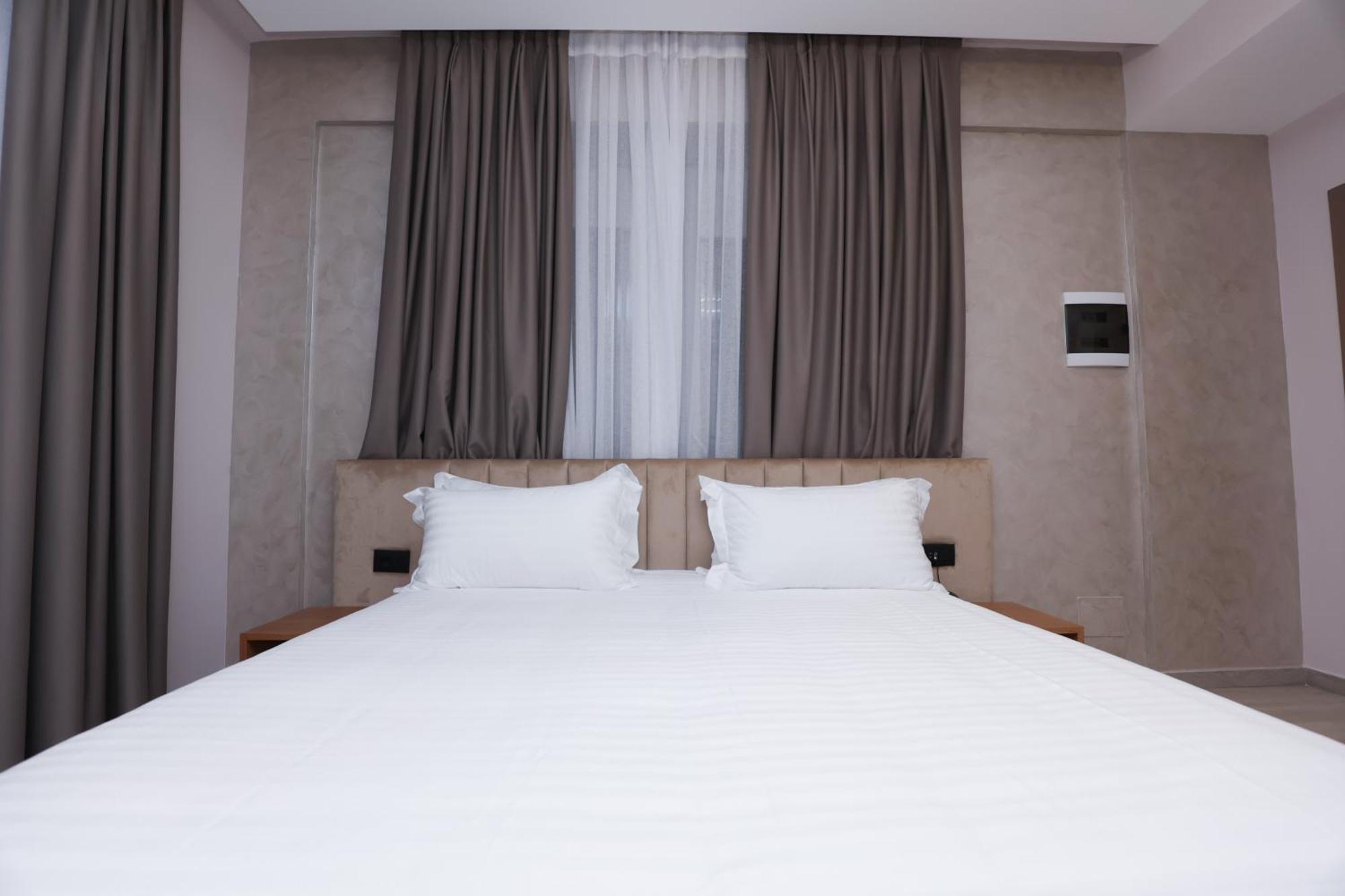 Residence Inn Tiranë Eksteriør bilde